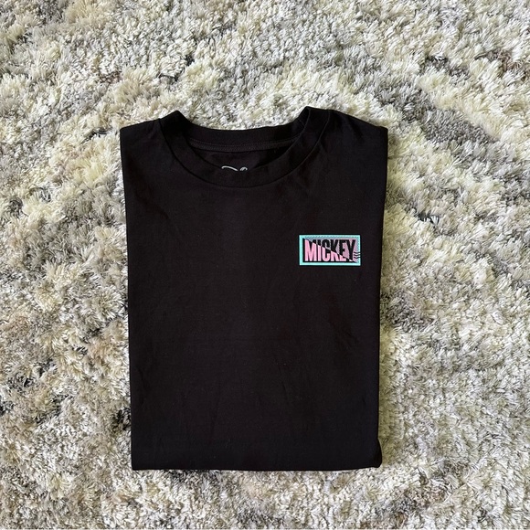 NWT Disney Mickey Mouse Black Short Sleeve Shirt Size XL - Picture 6 of 8